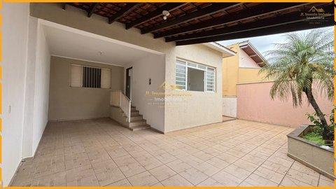 Casa à venda em Salto, Estação, com 3 quartos, com 180 m²